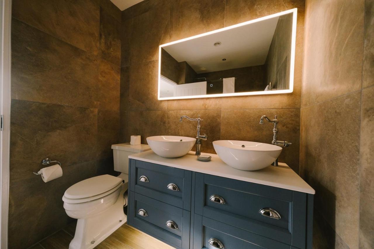 Гостьовий будинок Mulberry House Ongar Екстер'єр фото